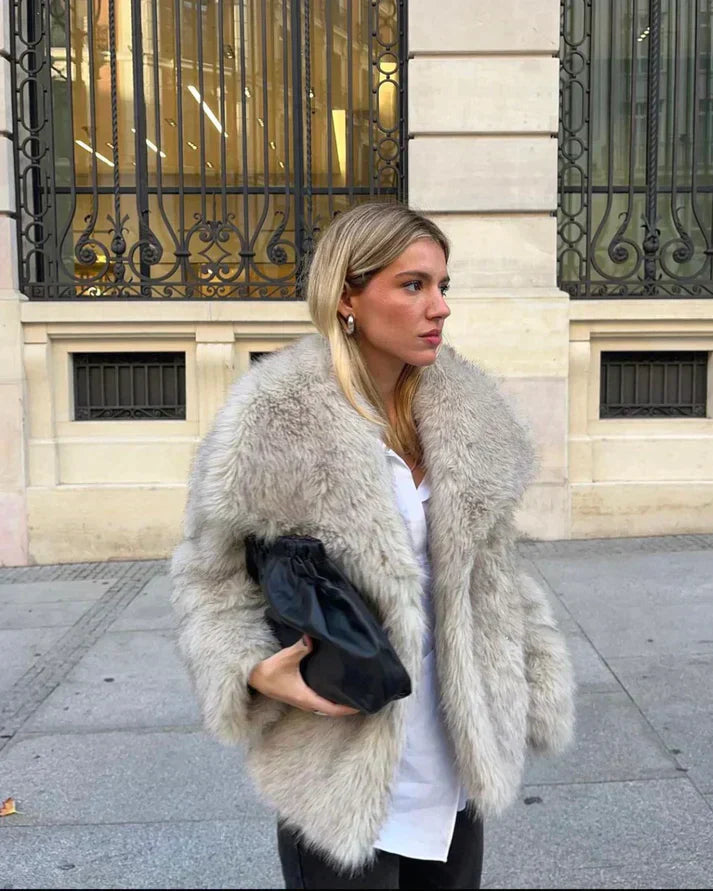 Valenzora | Cozy summer jacket