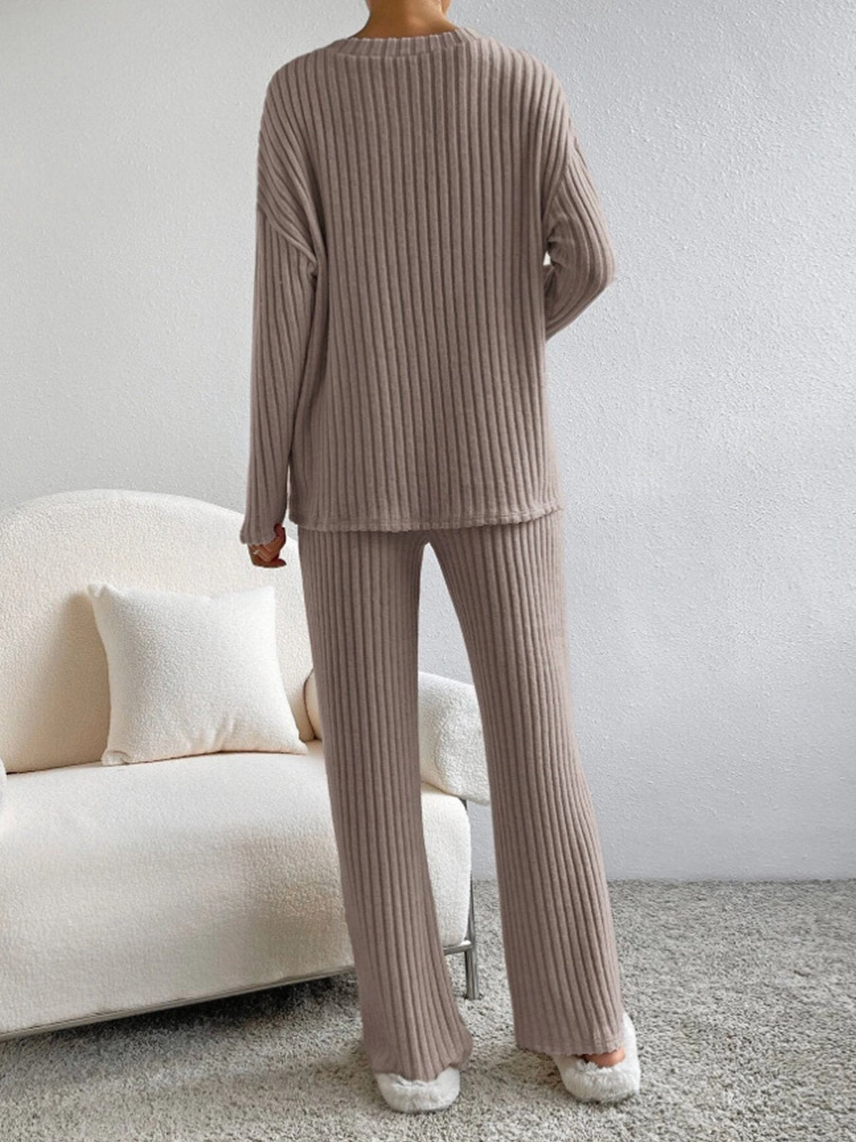 Fatima™ - V-neck Ribbed Design Comfortable 2-Piece Lounge Set
