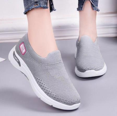 Valenzora | Everyday shoes with non-slip sole