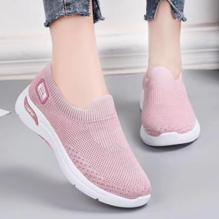Valenzora | Everyday shoes with non-slip sole