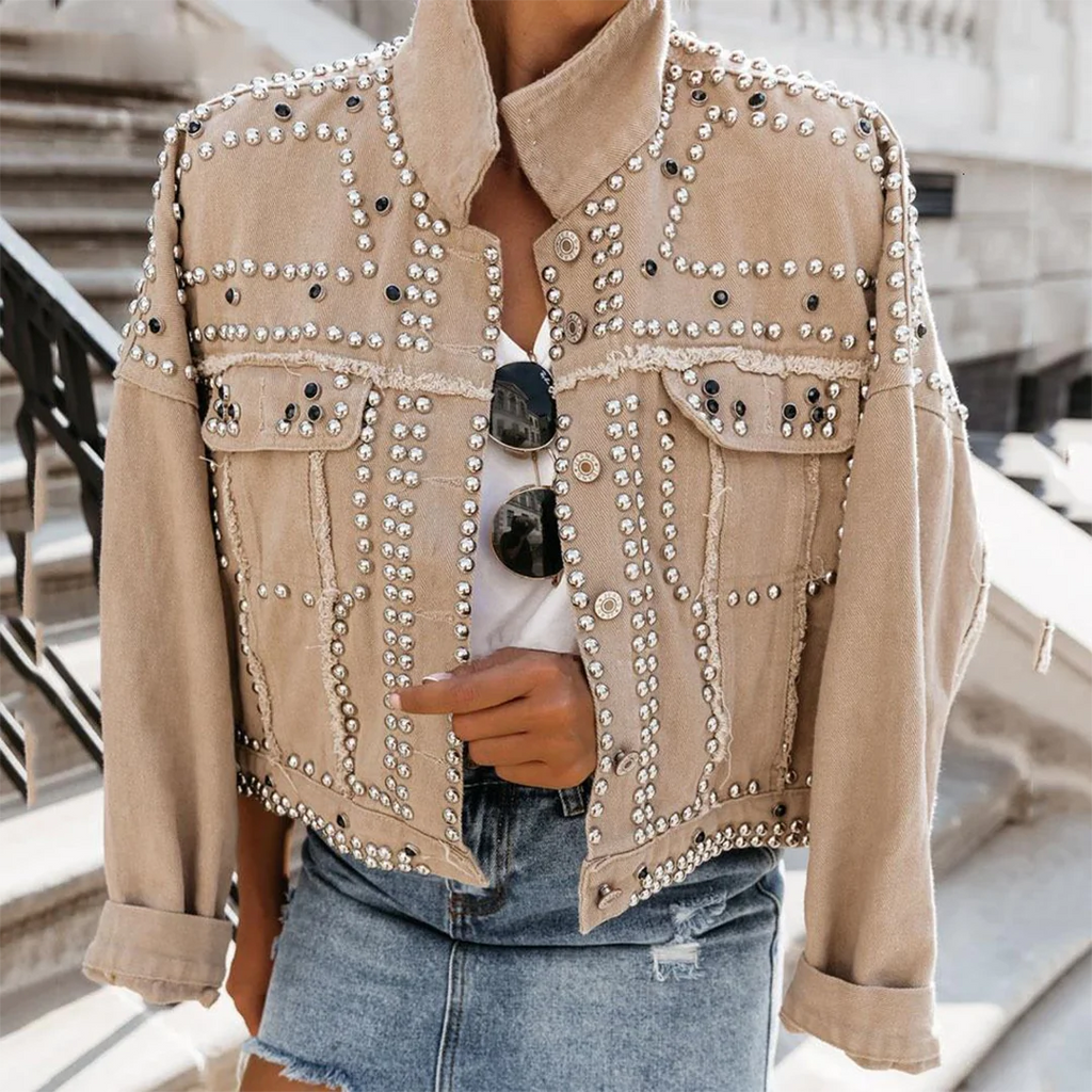 Valenzora | Jacket with studs