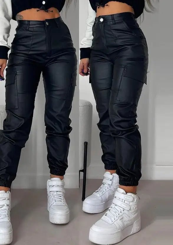 Valenzora | Lightweight faux leather trousers