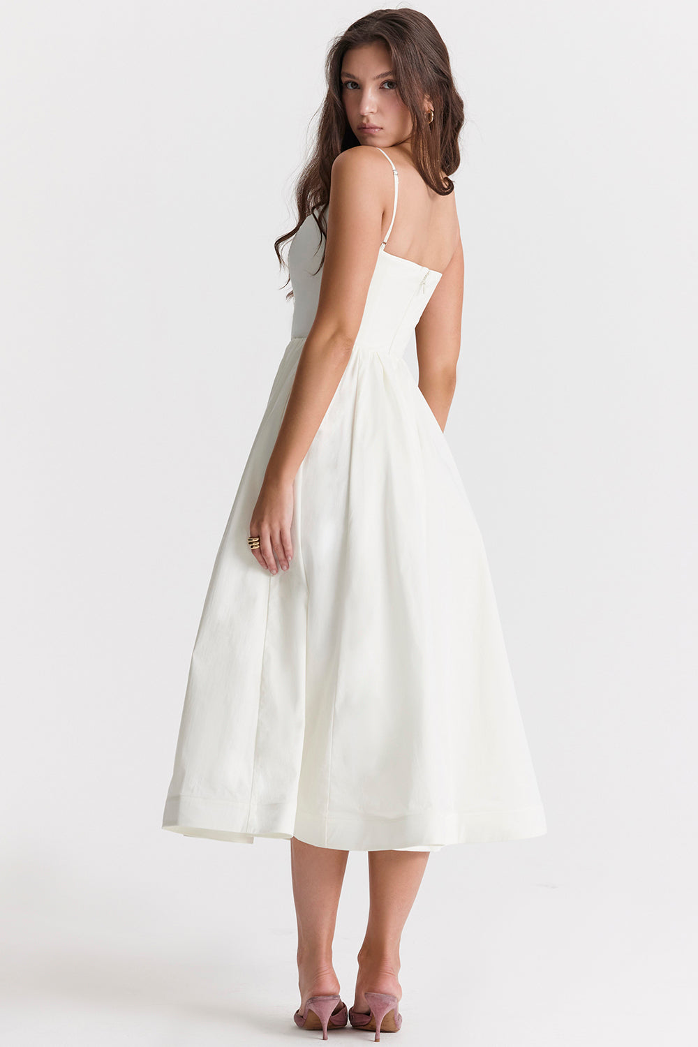 Elegant women's dress for special occasions