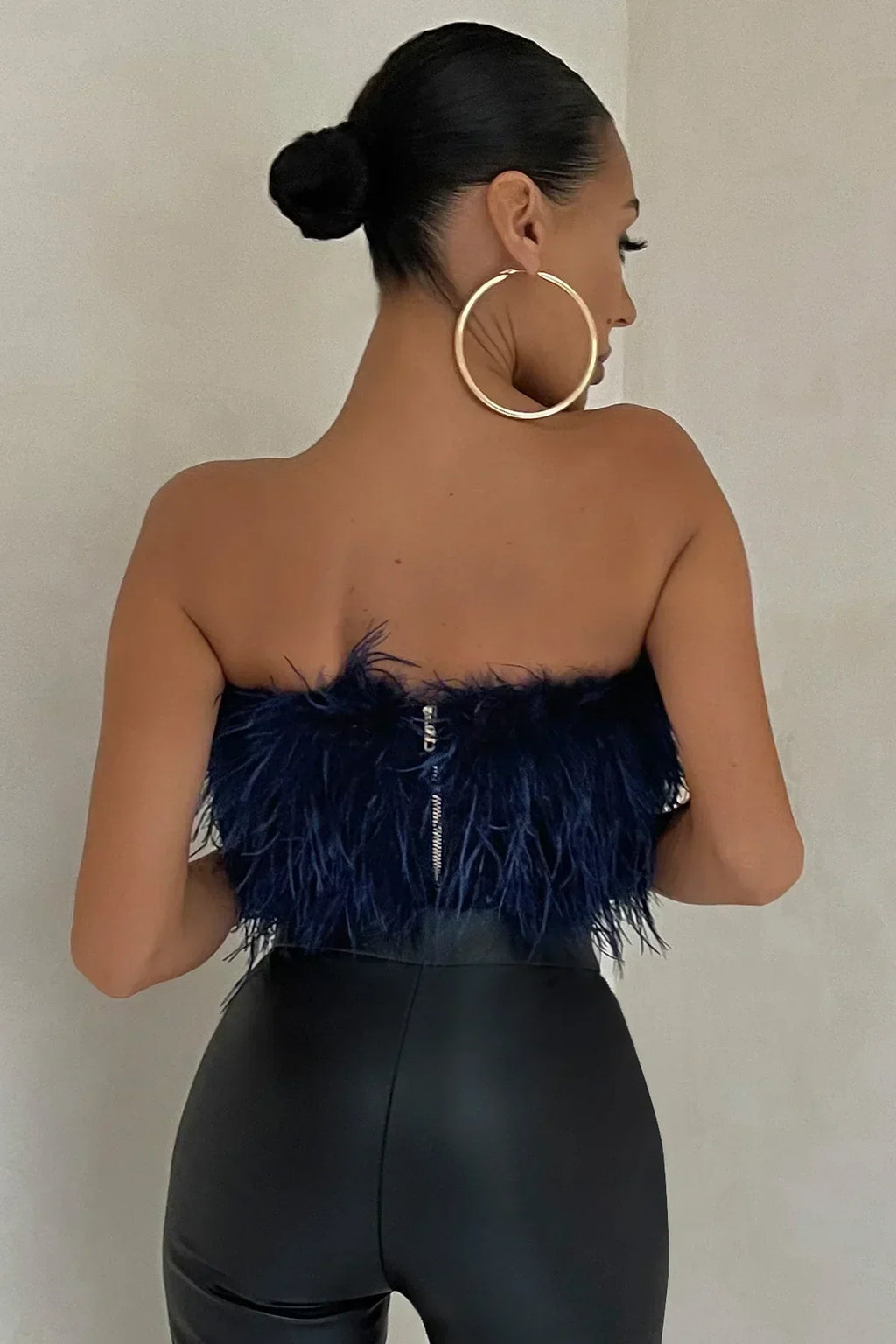 Valenzora | Feather Top