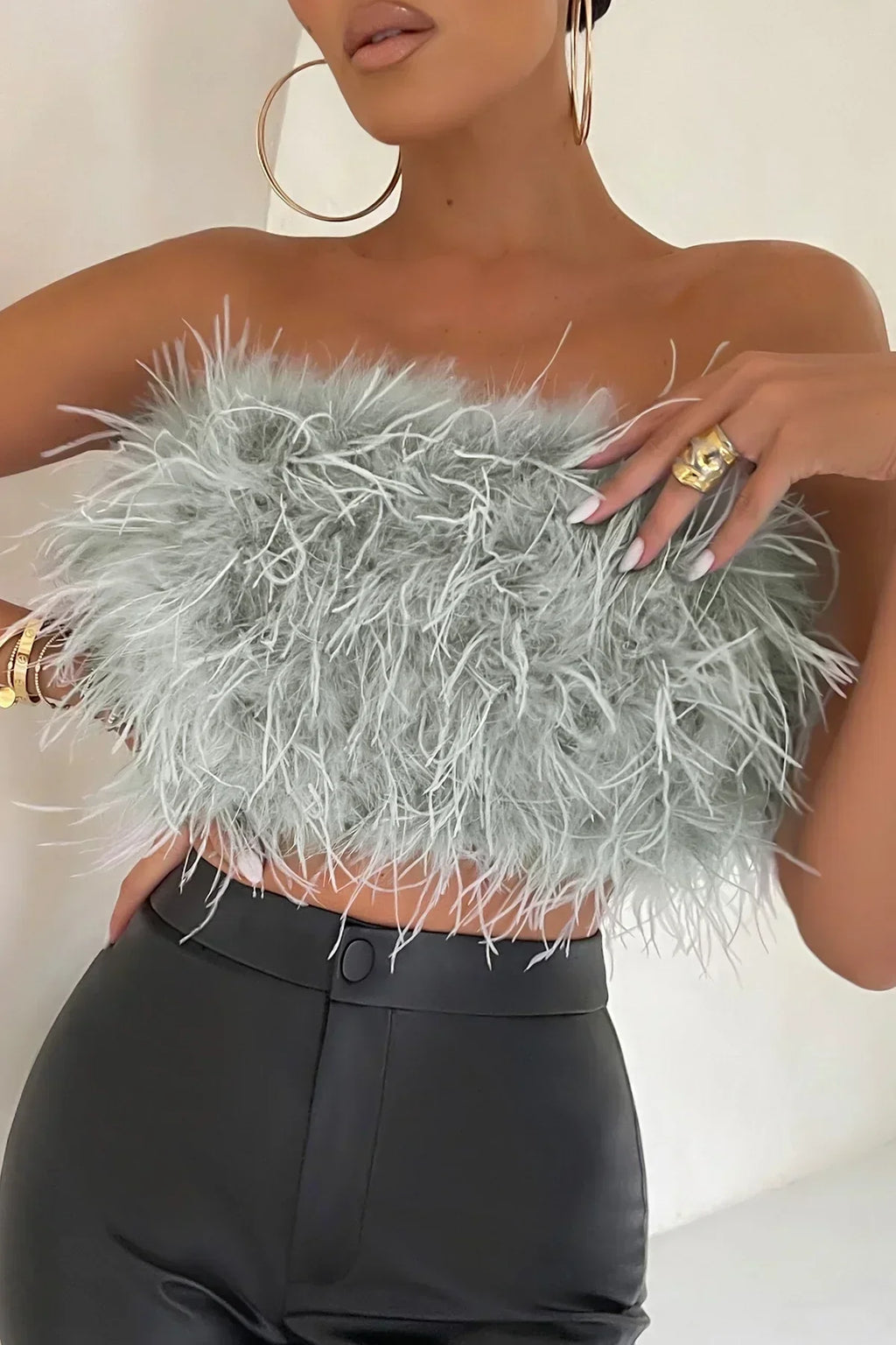 Valenzora | Feather Top