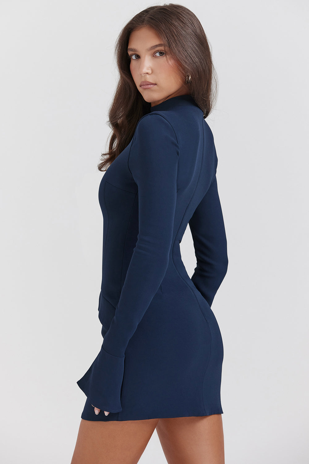 Valenzora | Stylish, figure-hugging dress
