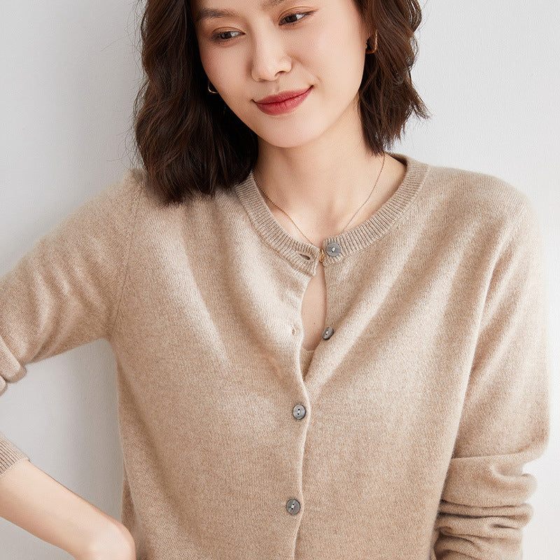Valenzora | Cozy cardigan for everyday wear