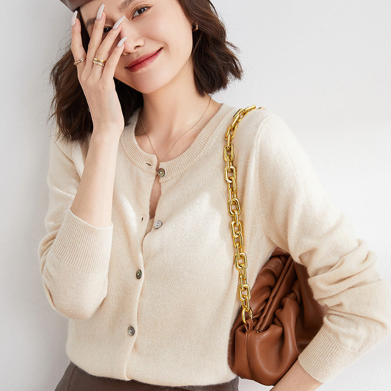 Valenzora | Cozy cardigan for everyday wear
