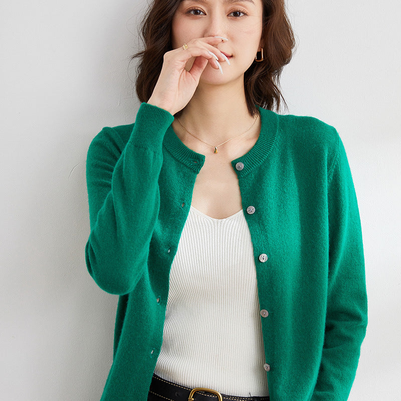 Valenzora | Kuscheliger Cardigan mit zartem Muster