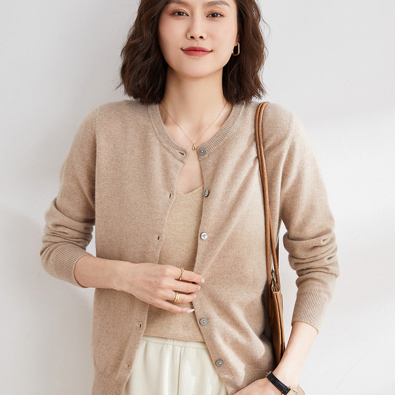 Valenzora | Cozy cardigan for everyday wear