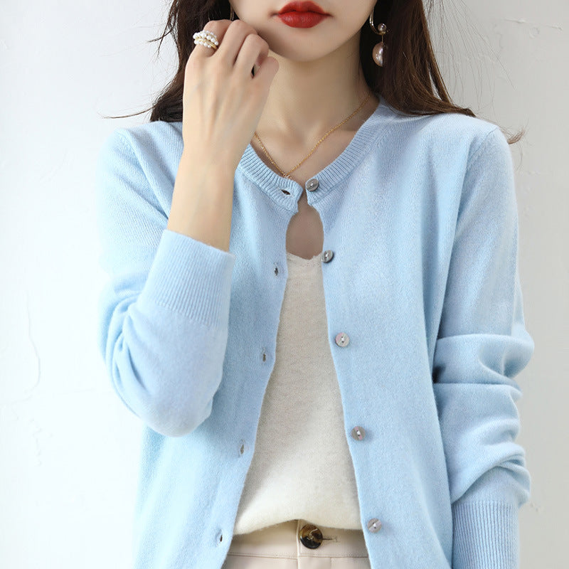Valenzora | Kuscheliger Cardigan mit zartem Muster