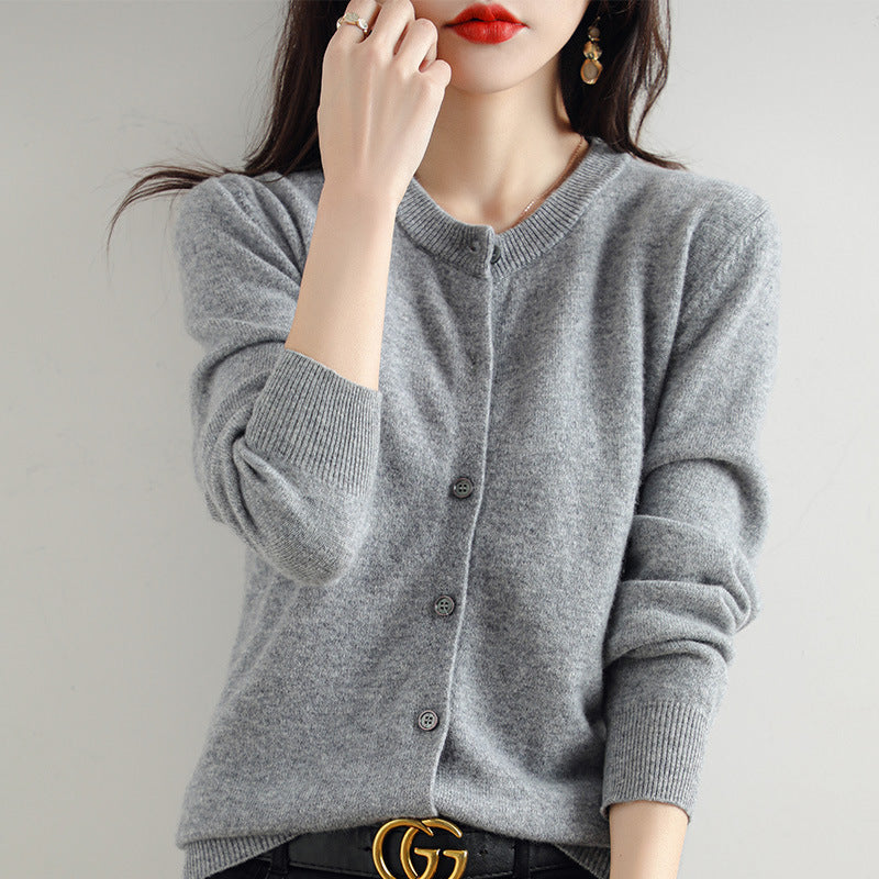 Valenzora | Kuscheliger Cardigan mit zartem Muster