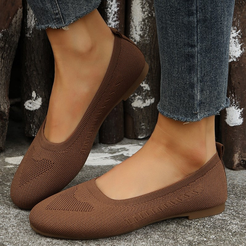 Valenzora | Comfortable, flat women's slip-on shoes