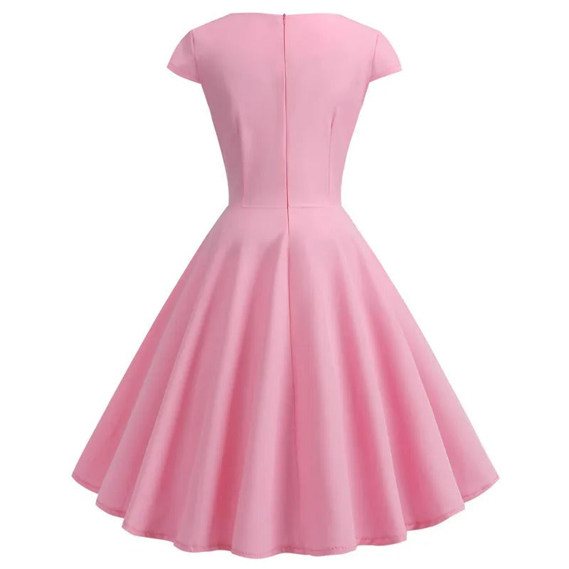 Valenzora | Vintage-Sommerkleid mit großem V-Ausschnitt, lockerer Passform und Rüschen