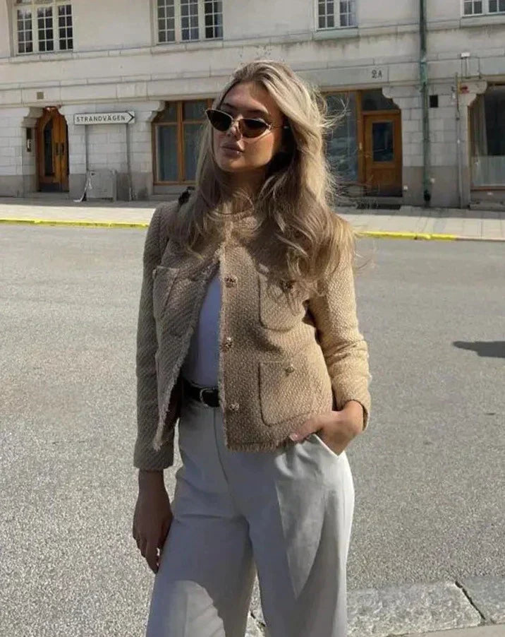 Valenzora | Fashion jacket for women - Stylish and timeless design
