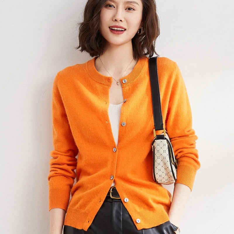 Valenzora O-neck knitted pullover