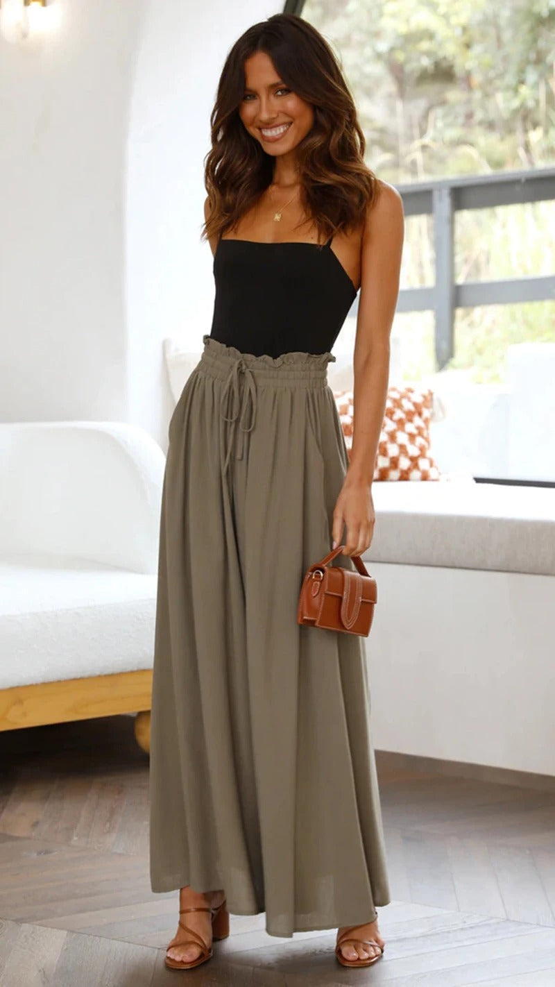 Flare summer trousers in linen