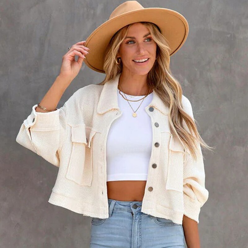 Valenzora Jacket | Short, comfortable and fashionable women's jacket