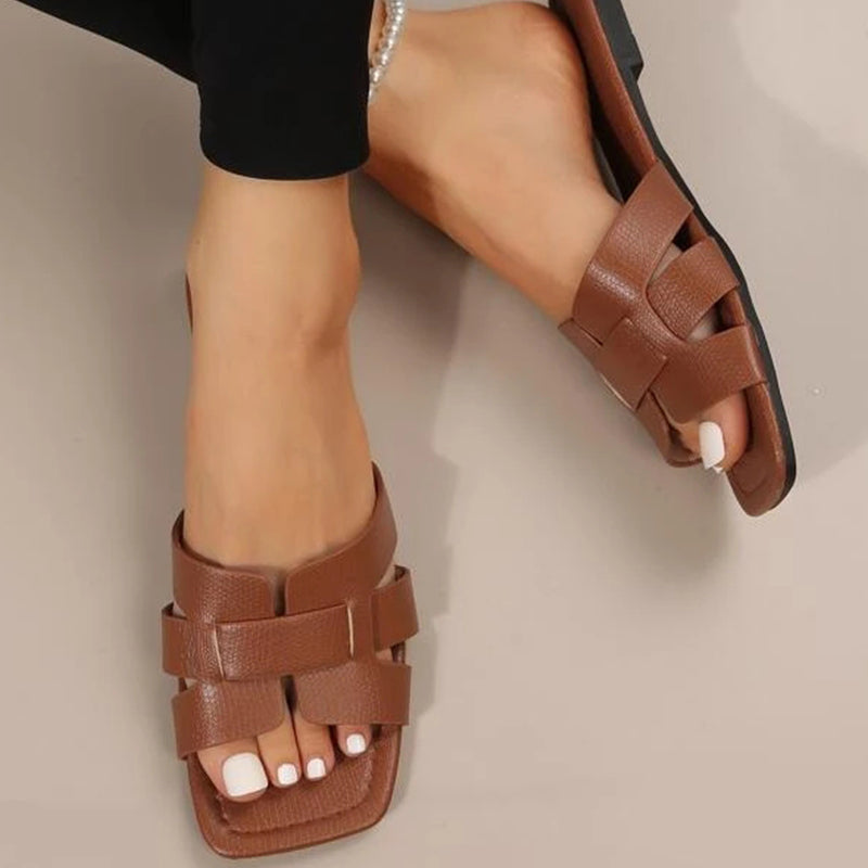 DESIGN SANDALS