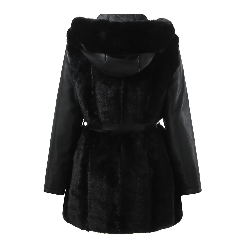 Valenzora | Stilvolle vegane Lederjacke für Damen mit Kunstfellkragen