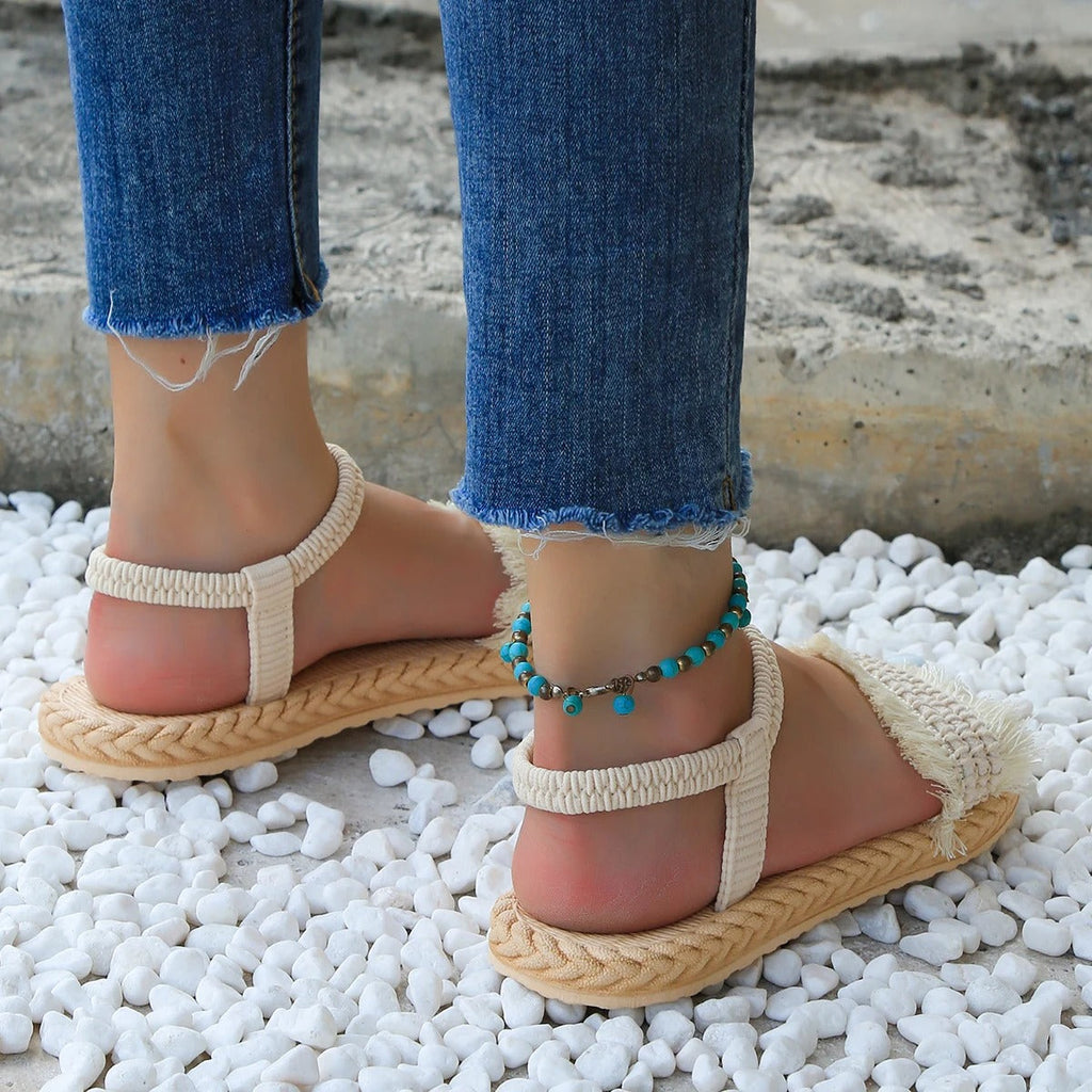Valenzora | Sandalen mit Quastenriemen