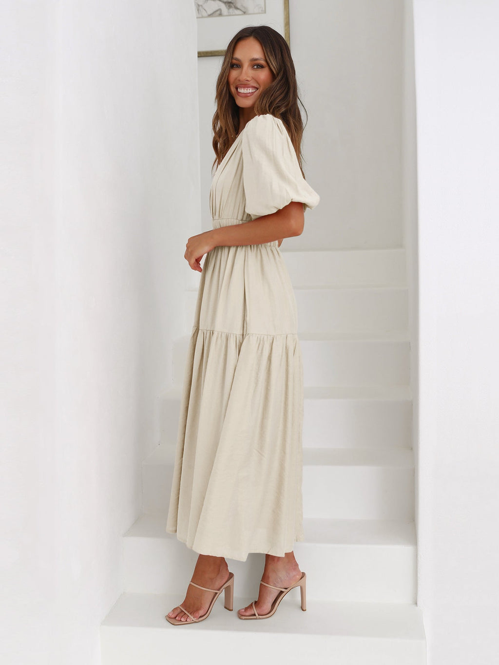 Valenzora | Elegant dress with puff sleeves