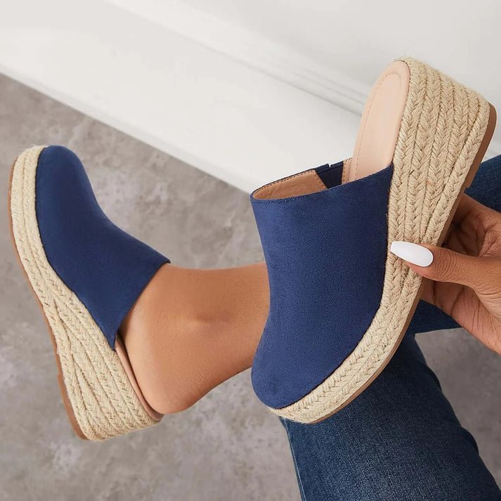 Valenzora | Suede sandals