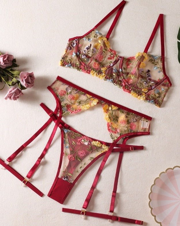 Valenzora | 3-piece French lingerie set for sensual elegance