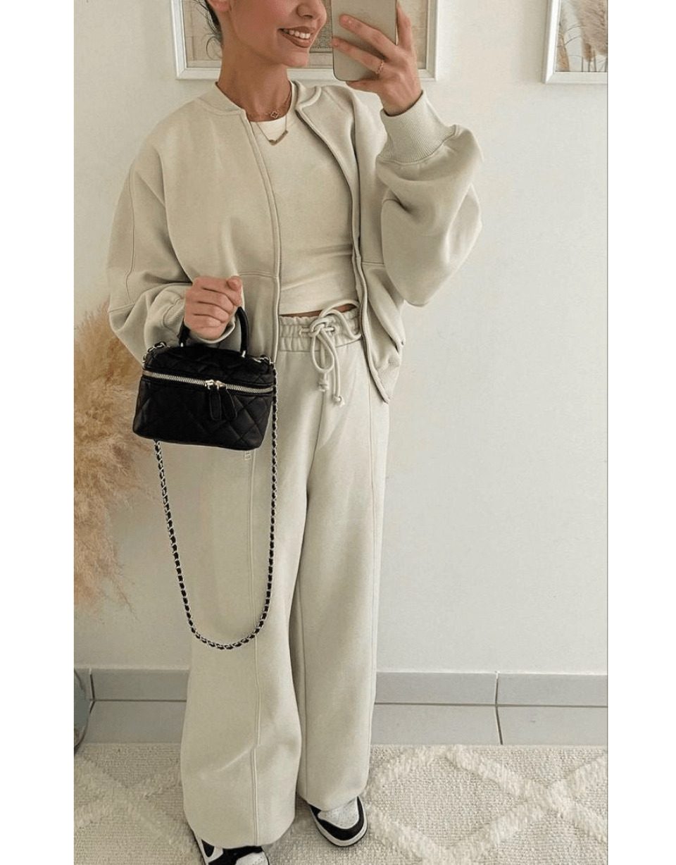Valenzora | Comfortable Women's Tracksuit, Sports Suit, Comfortable Two-Piece Clothing Set