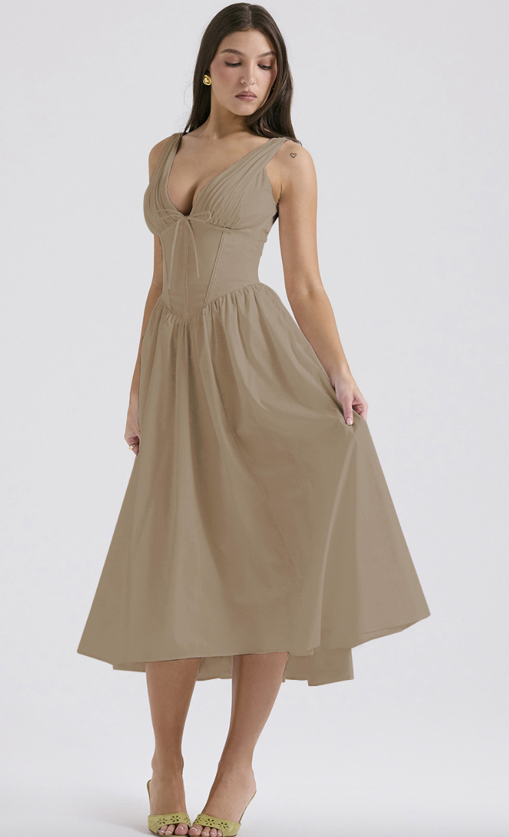 Valenzora | Abendkleid mit klassischer Silhouette für Damen