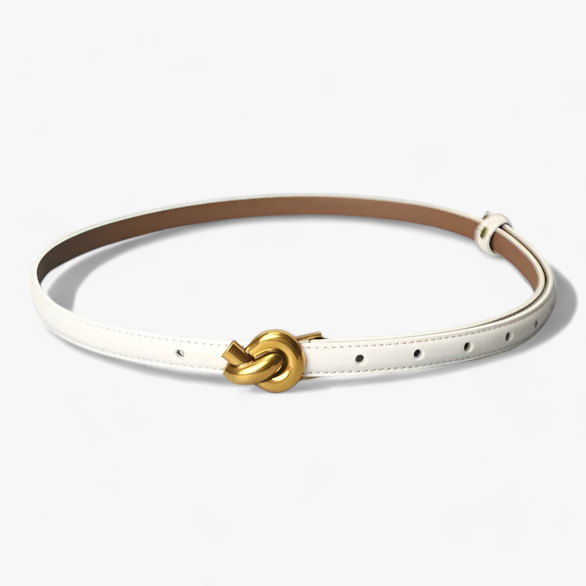 Leather strap - indispensable for the fashion-conscious