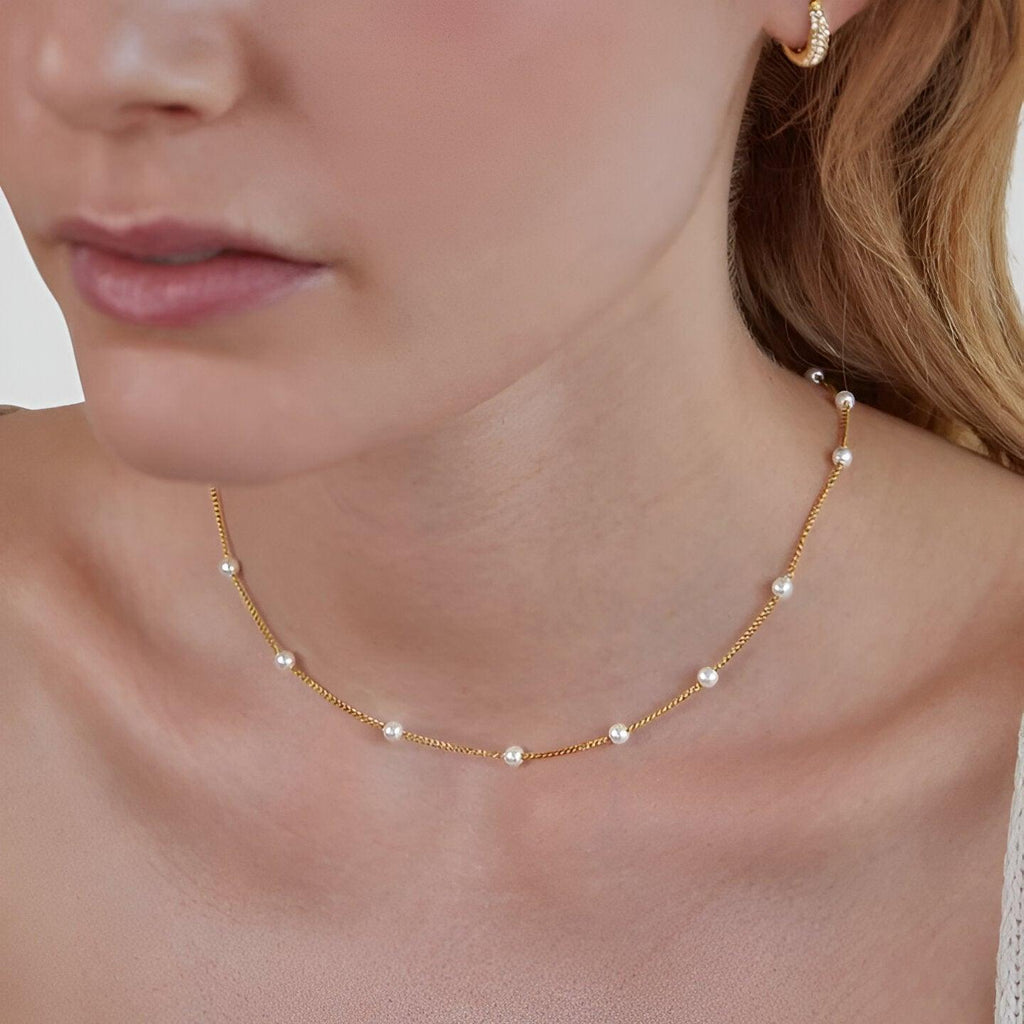 Valenzora | Elegante goldene Perlenkette mit raffiniertem Charme für Damen