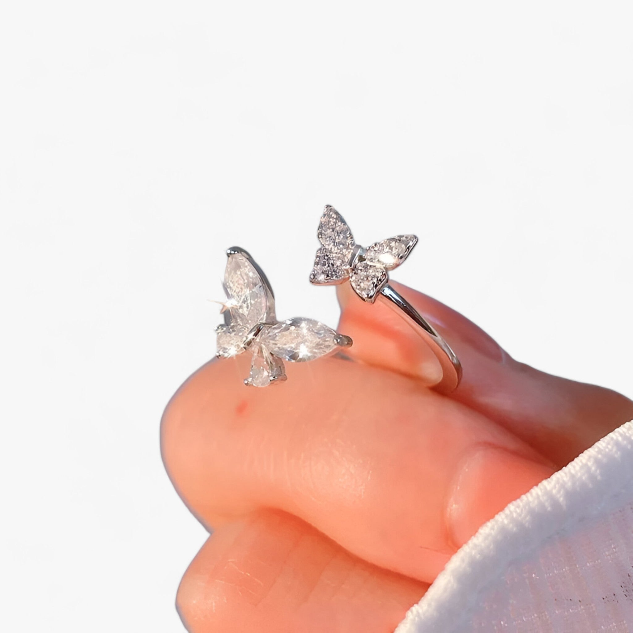 Open butterfly rings - For graceful everyday elegance