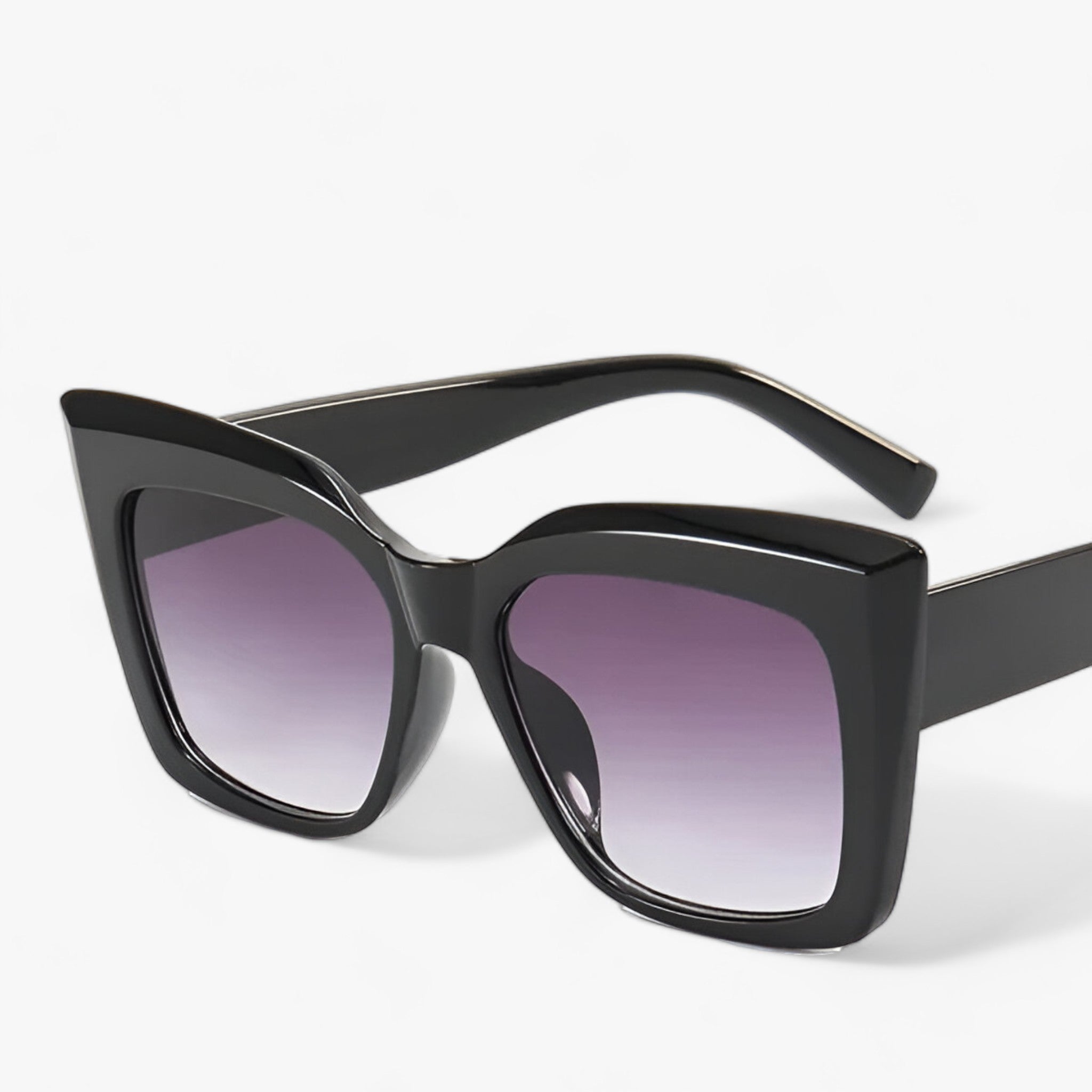 Designer-Sonnenbrille - Unterstreichen Sie Ihren Stil mit einem luxuriösen, übergroßen Cat-Eye-Design
