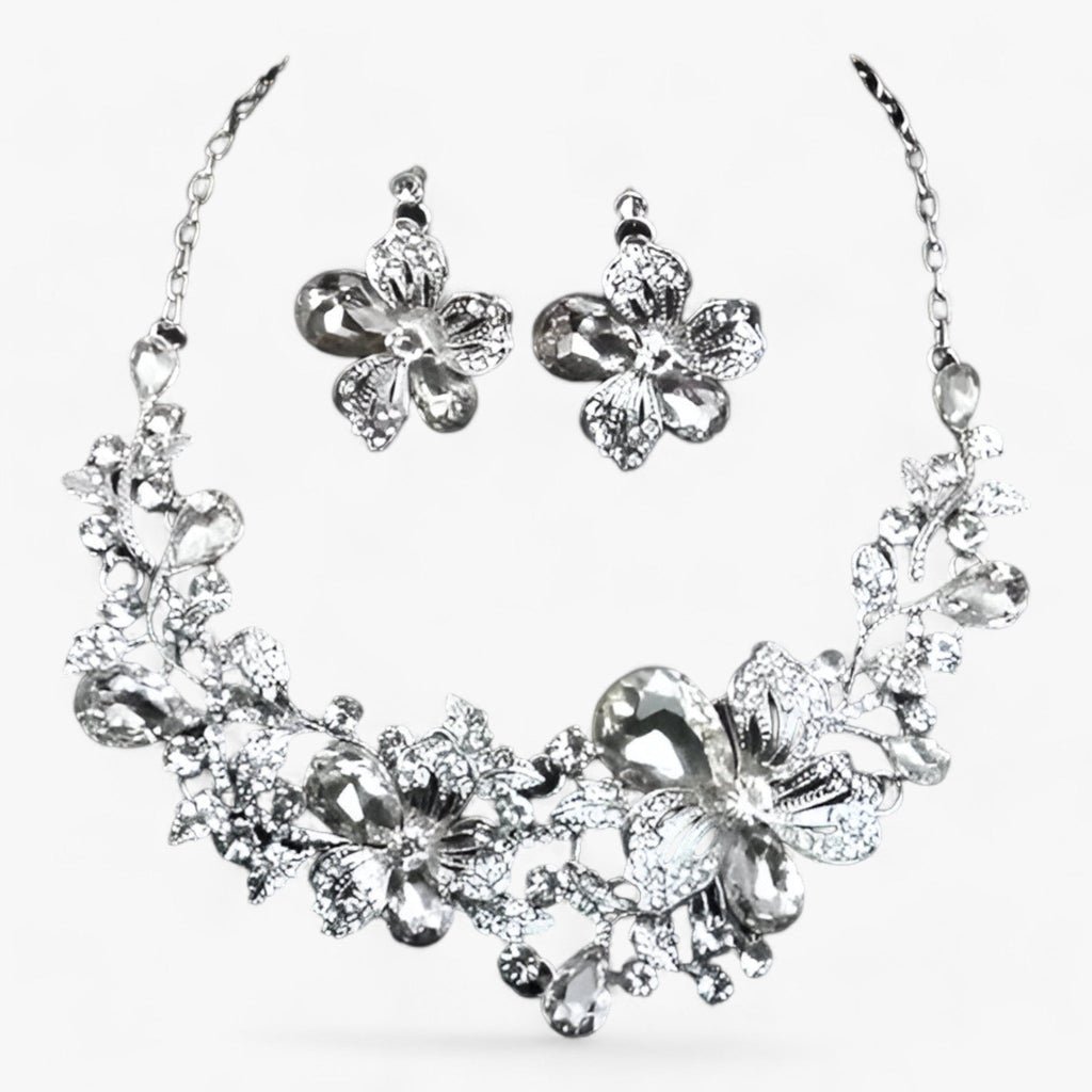 Brautschmuck – Betonen Sie Ihre Schönheit mit einer Emaille-Blumenhalskette und den passenden Ohrringen