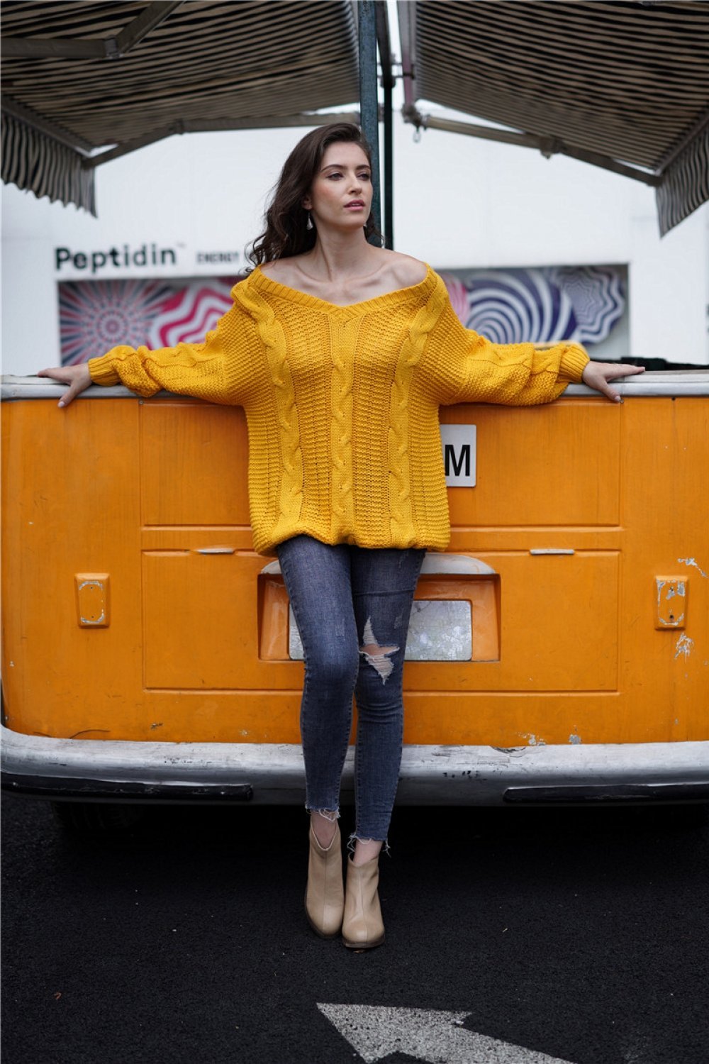 Valenzora Simple cable knit loose sweatshirt