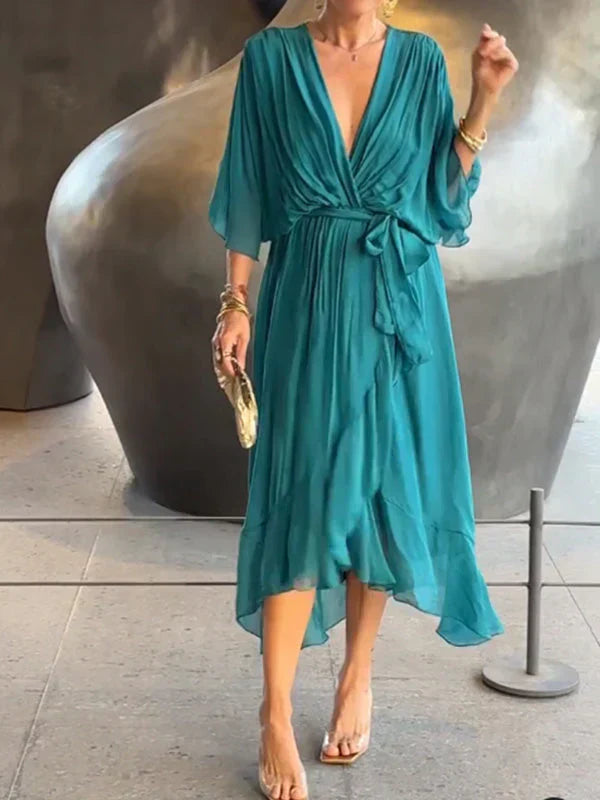 Valenzora | Green chiffon dress with V-neck