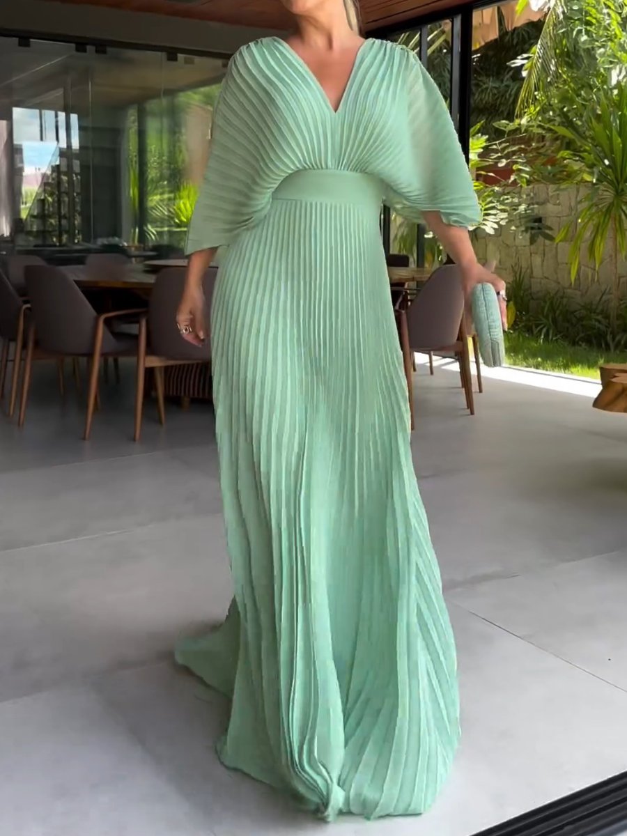 Valenzora | Lebendiges plissiertes Maxikleid