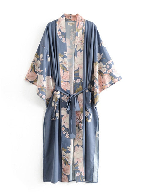 Valenzora | Langer Kimono-Bademantel mit Fledermausärmeln