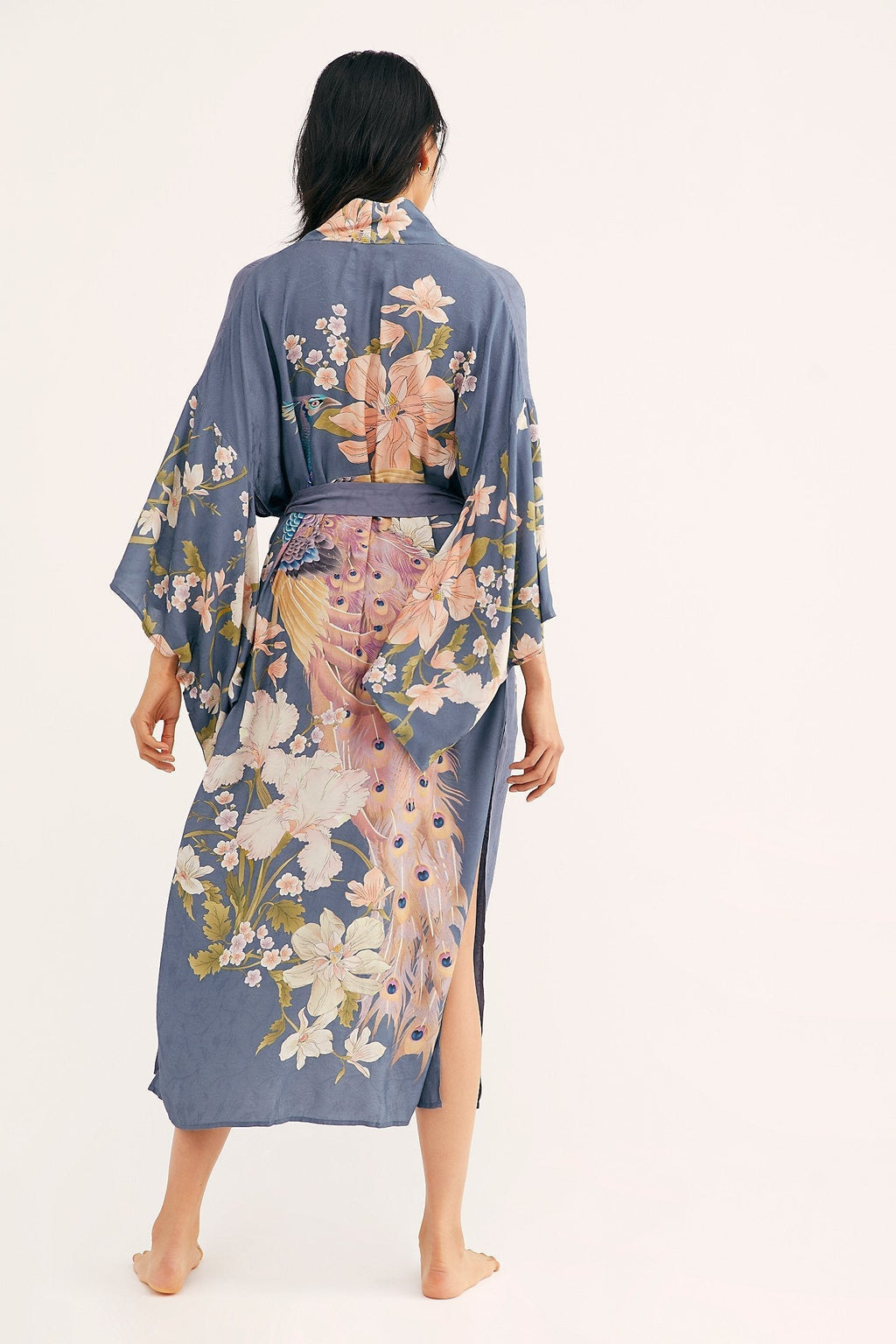Valenzora | Langer Kimono-Bademantel mit Fledermausärmeln
