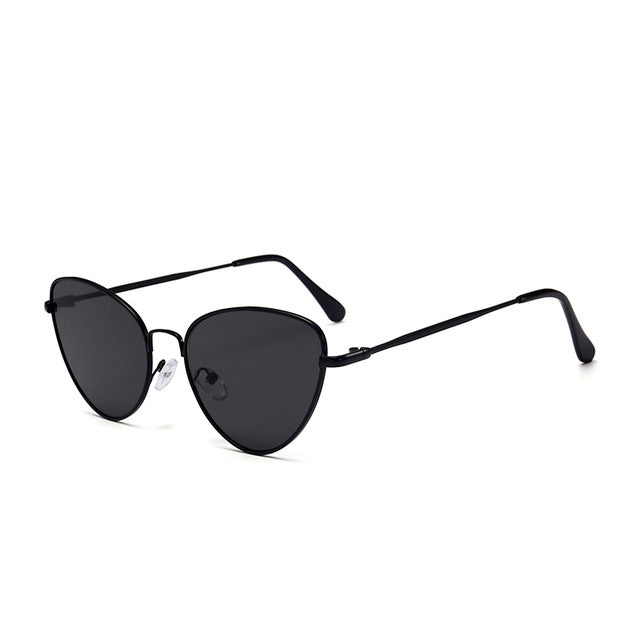 Valenzora | Small Vintage Cat Eye Sunglasses