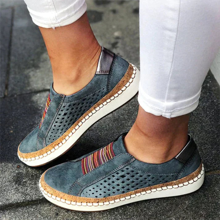Valenzora | Slippers - casual and comfortable shoes for every day