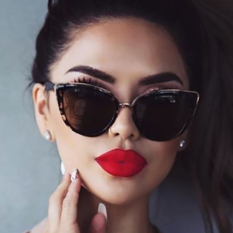 Valenzora | Cat Eye Retro Driving Round Metal Frame Sunglasses