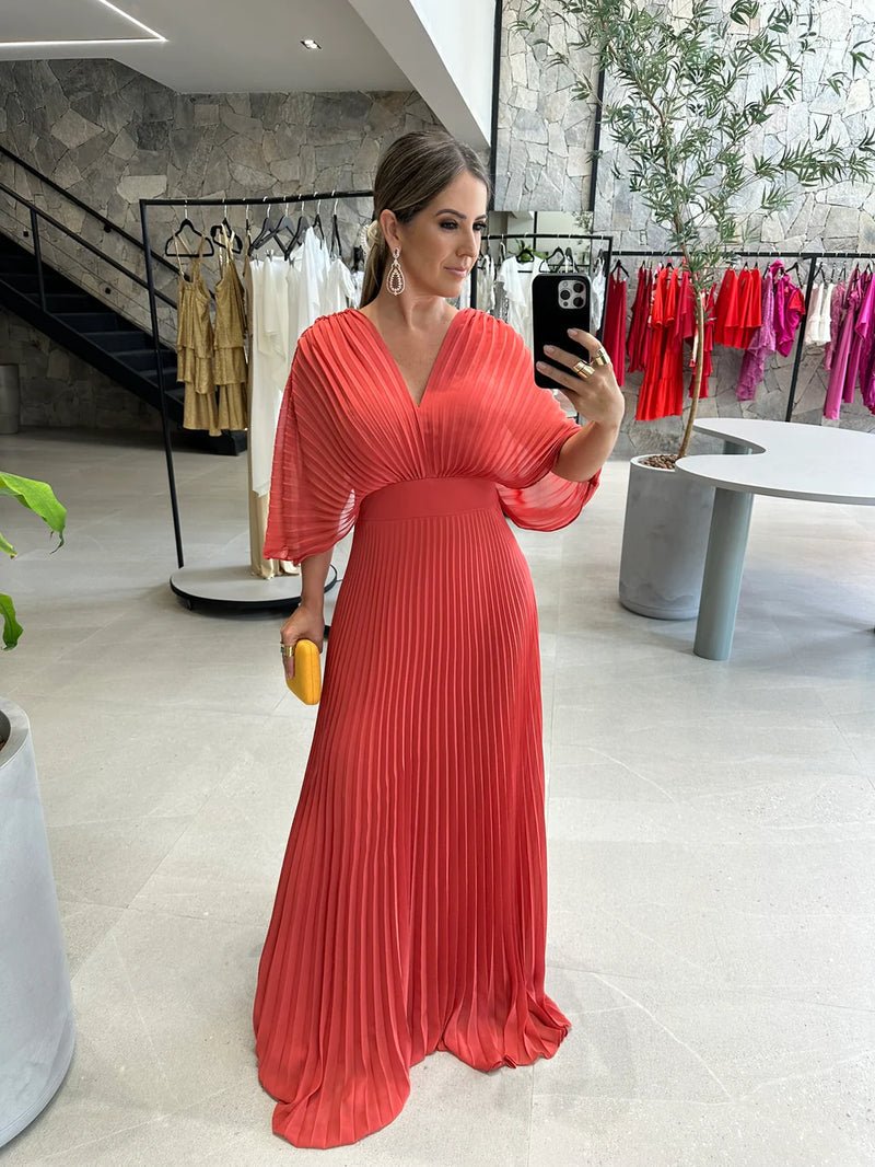 Valenzora | Flowing summer dress with tummy-covering effect