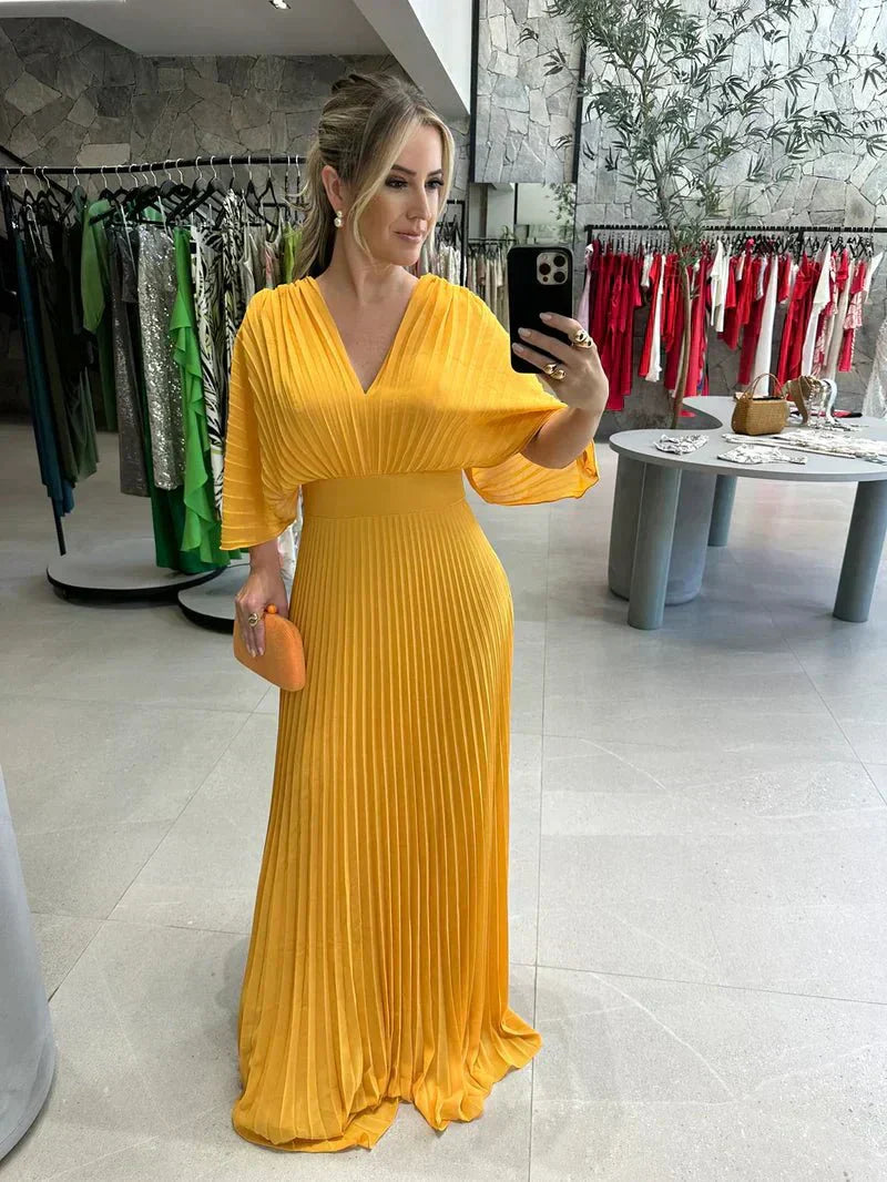 Valenzora | Flowing summer dress with tummy-covering effect