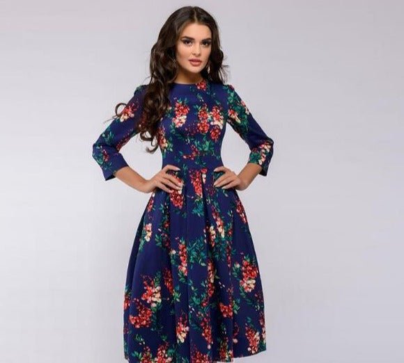 Valenzora | Lässiges Midikleid mit Rundhalsausschnitt, Blumenmuster und Taschen