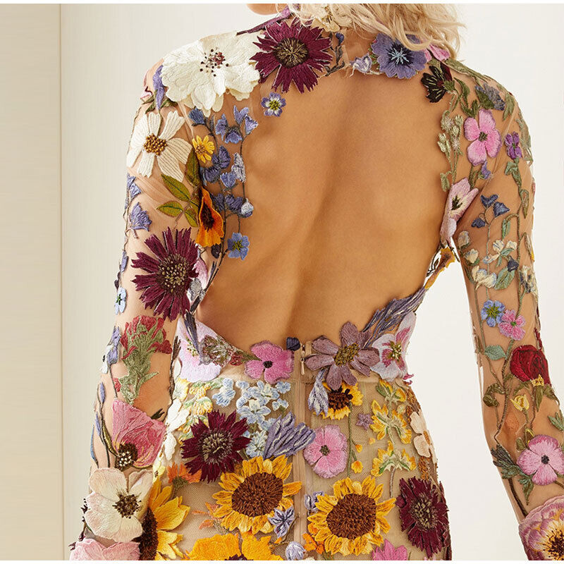 Valenzora | Geblümtes Kleid mit zarten Details