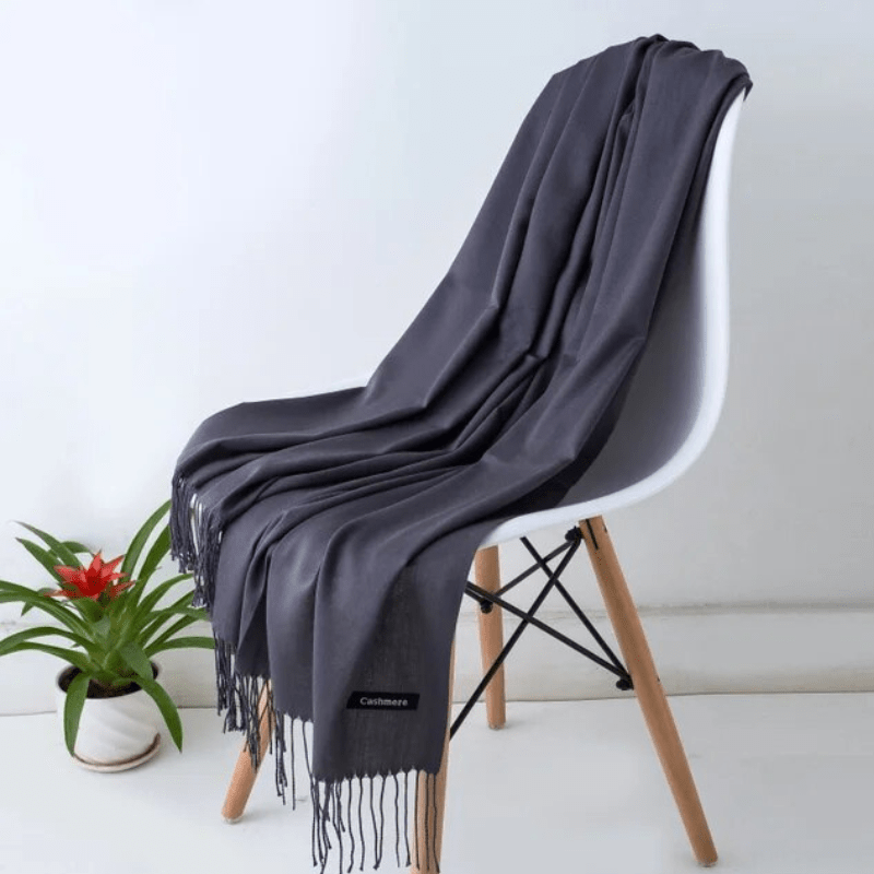Valenzora | Warm women's scarf, soft texture and elegant appearance