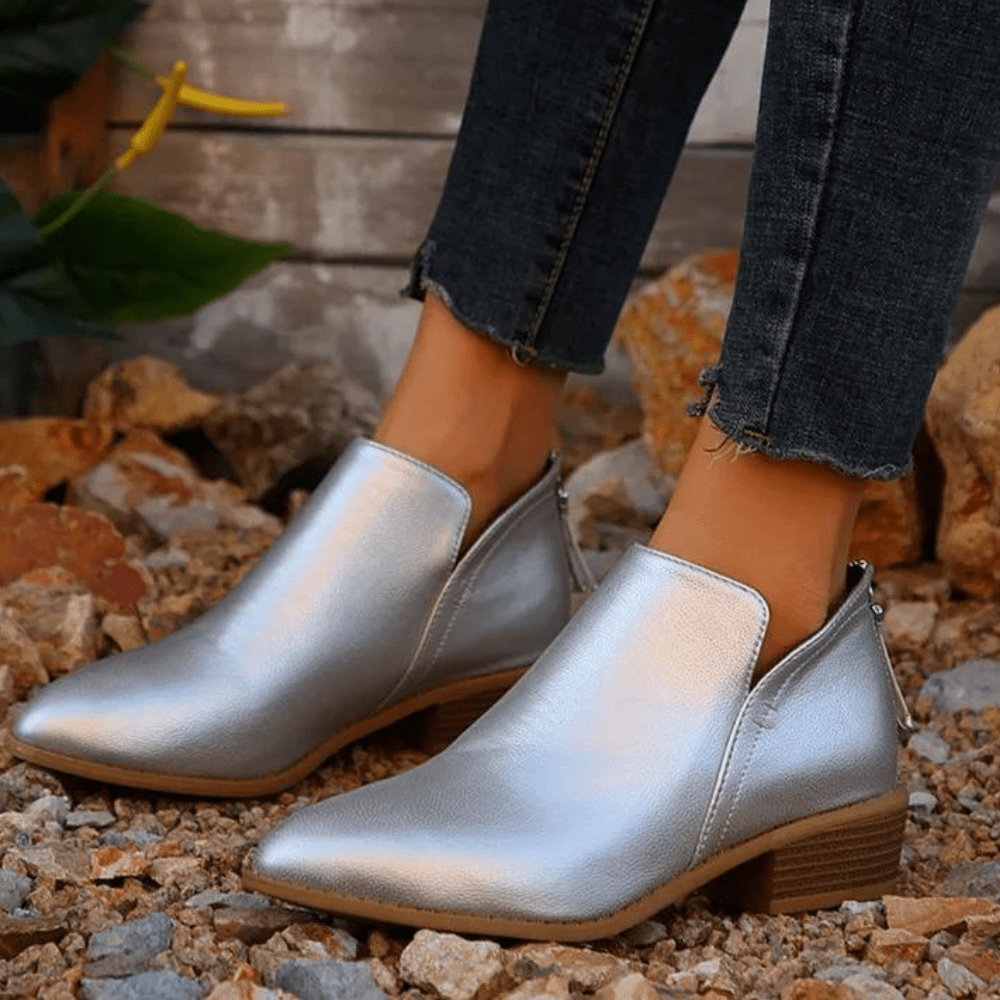 Valenzora | Elegant ankle boots for women