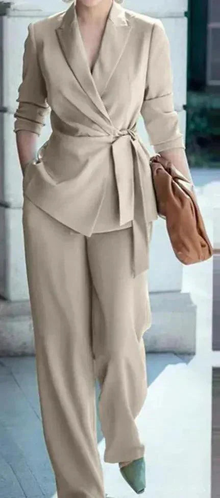 Valenzora | Elegant lapel collar blazer wide trouser suit for professionals